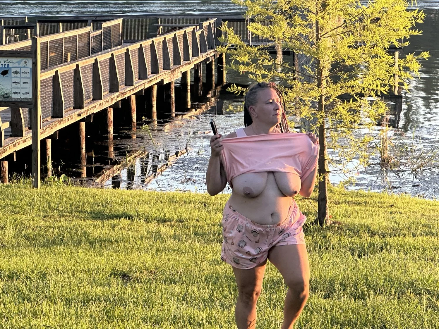 Use my wife! She wants to be used image 6