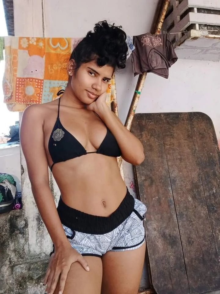 Morena gostosa4 adora ficar arreganhada - Porn image 8