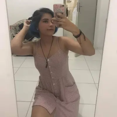 Novinha querendo ser gotica doida atras de rola mandou nude e foi vazada pelo ficante! cover image
