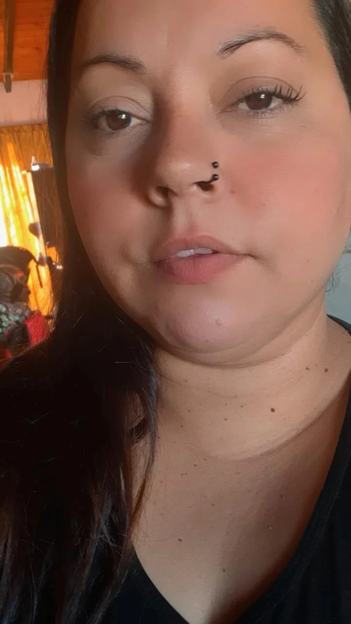 Milf argentina se masturba rico caliente putita image 2