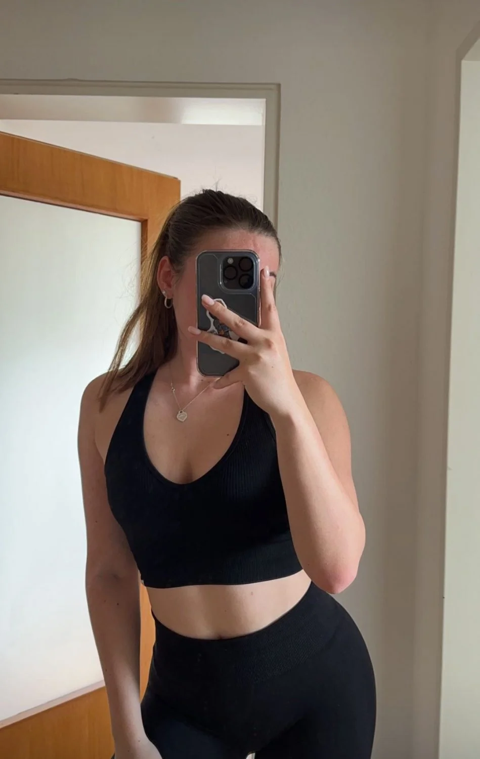 Big Tits Slut Lena, 23, Göttingen main image