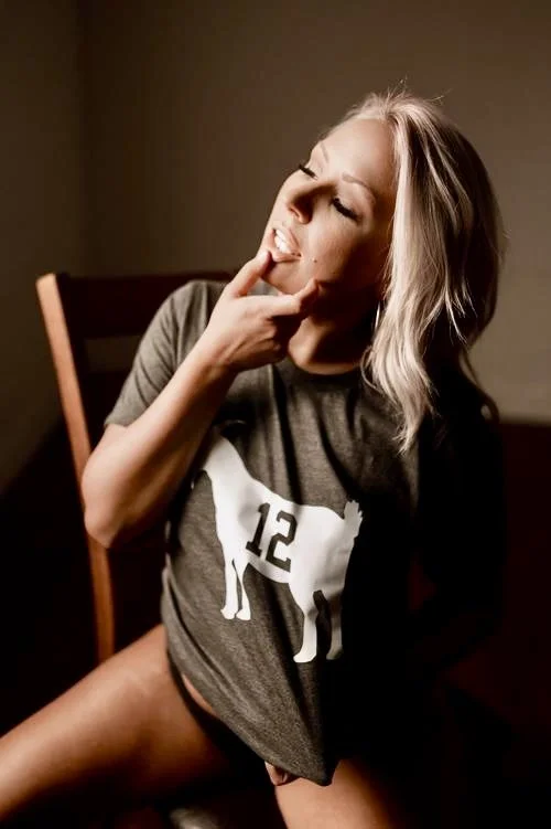 Something is different in the UTAH water boudoir image 15