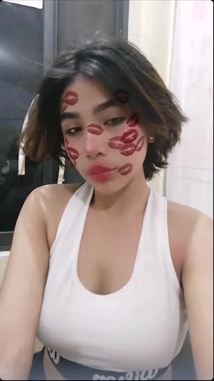 Dafne la zorrita expuesta image 3