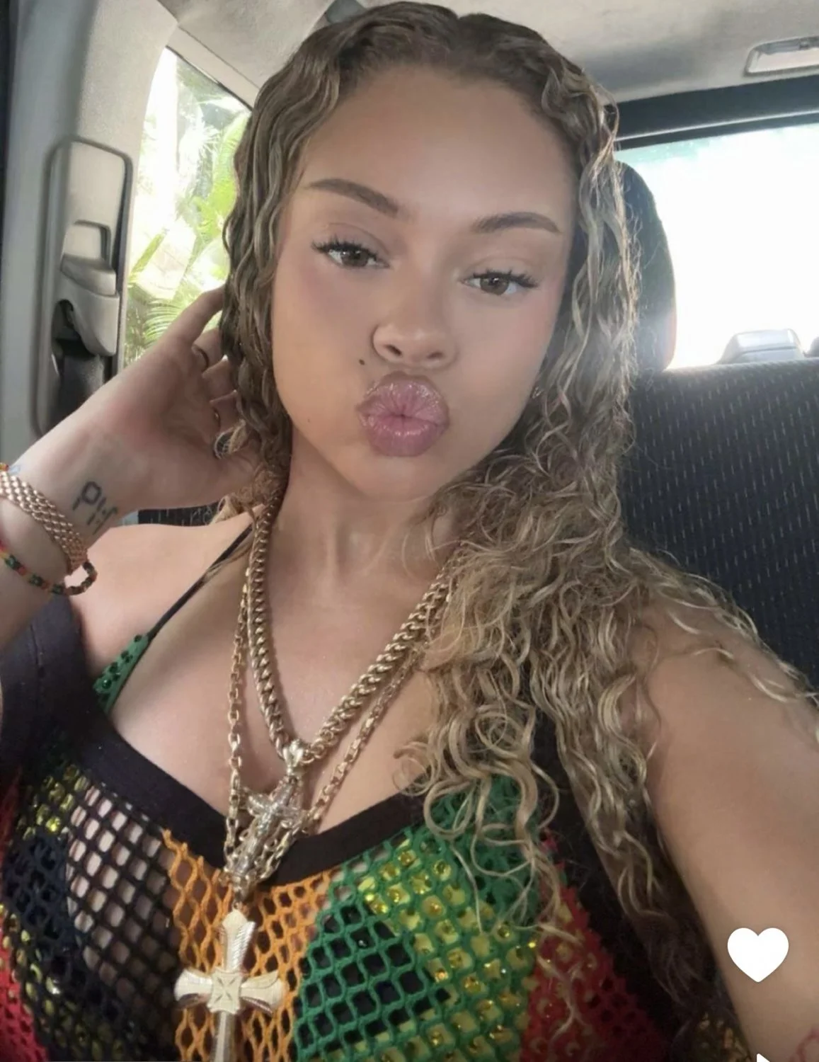 Latto perky tits ,thick thighs , phat pussy image 5