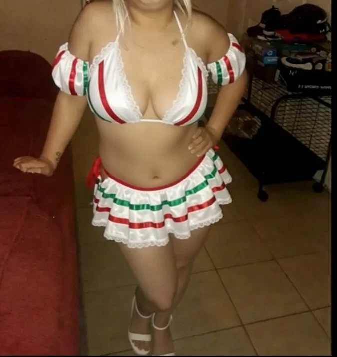 My wife's outfit for the soccer game image 5