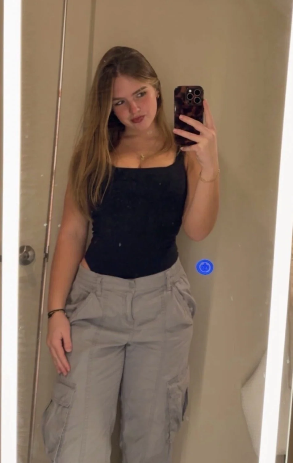 Cock Tease Julia (NN) image 17