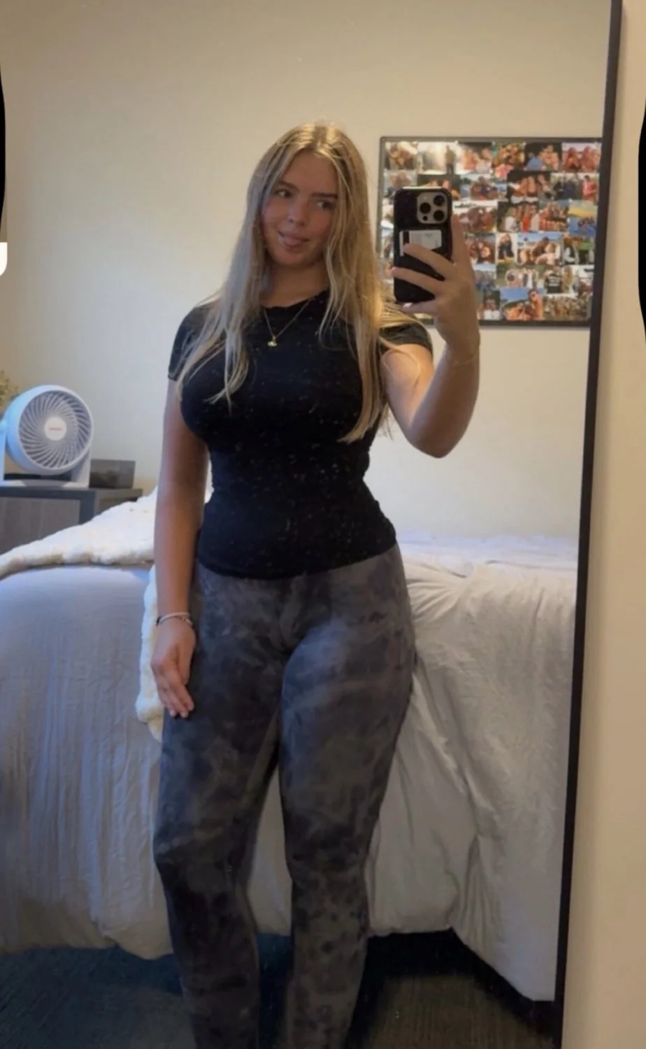 Cock Tease Julia (NN) image 33