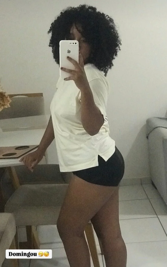 Essa morena é um tesão 🔥 image 4