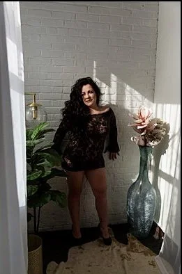 Brunette milf boudoir image 2