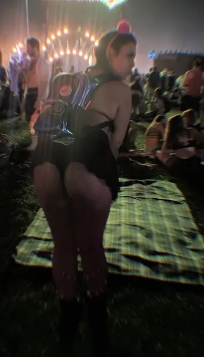 Slutty single latina cover image