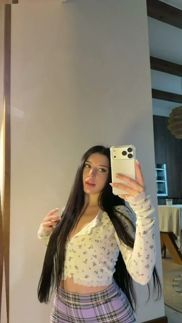🔞 curvy body naked stunning pussy licking wet orgasm 💦🫦 Check OF main image