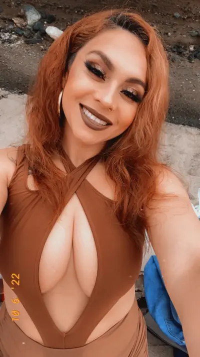 Thick IG slut Gina cover image