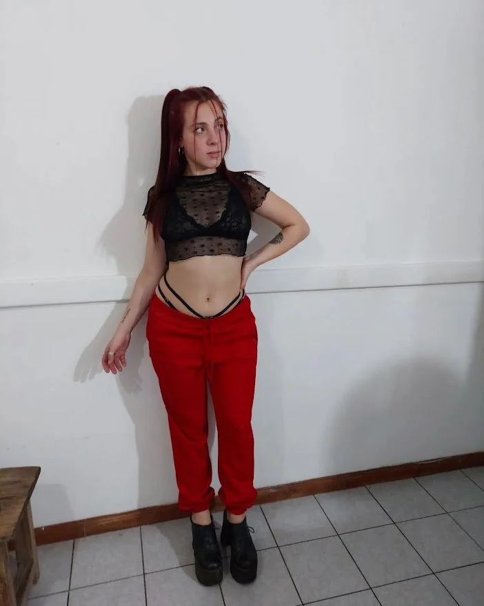 Argentina PUTITA De HERMOSO Culo image 3