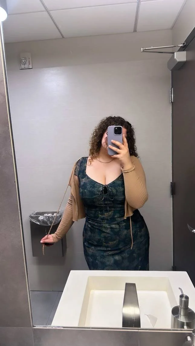 Veronica PAWG image 3