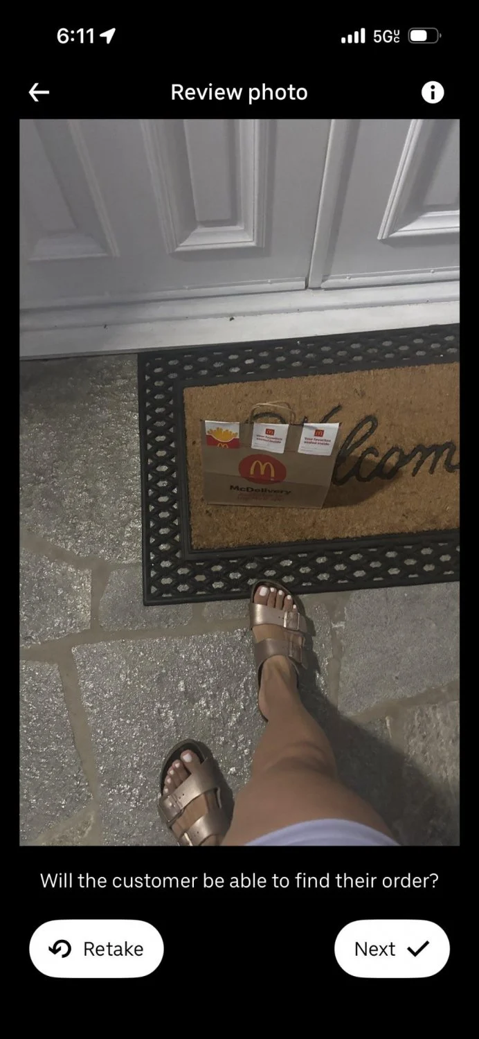 uberfeetsgirl image 5