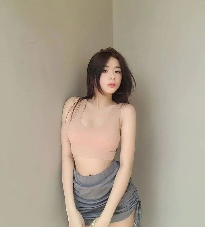 Asian gets leaked image 12