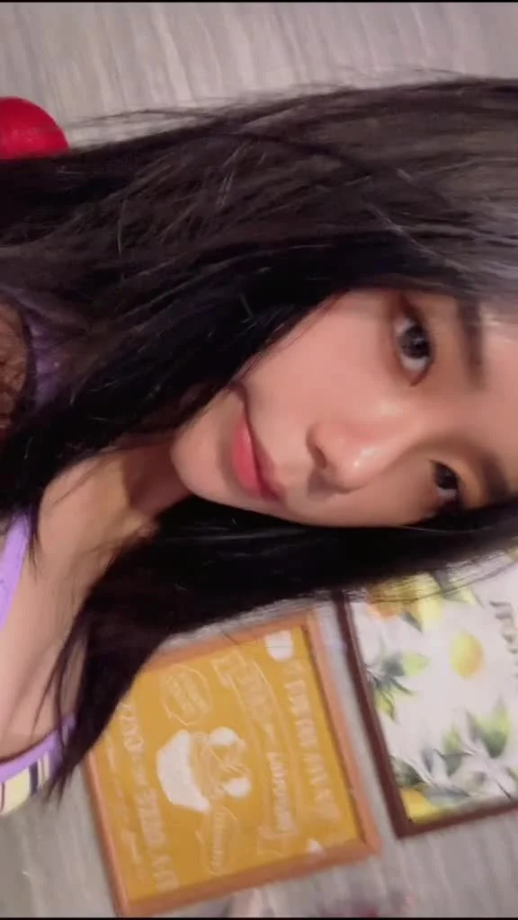 Asian gets leaked image 3