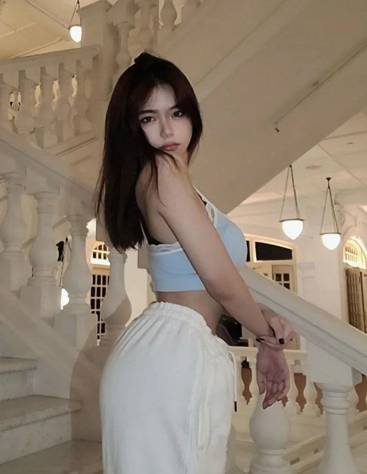 Asian gets leaked image 31