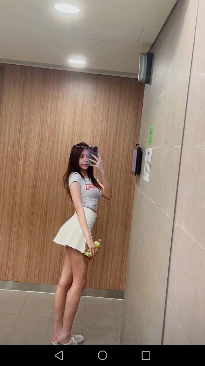 Asian gets leaked image 7