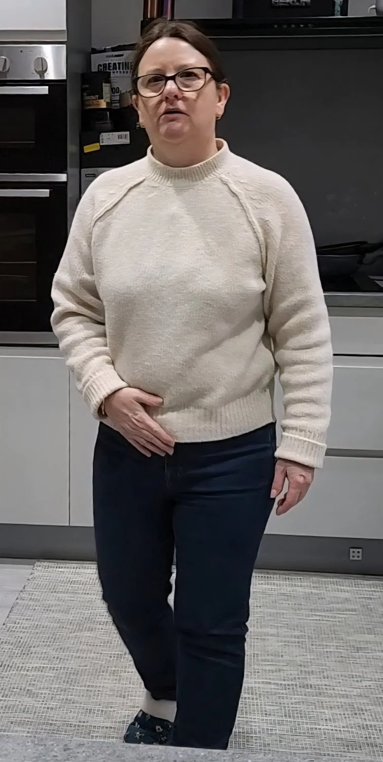 Tell her, she has to show everyone her tits! image 4