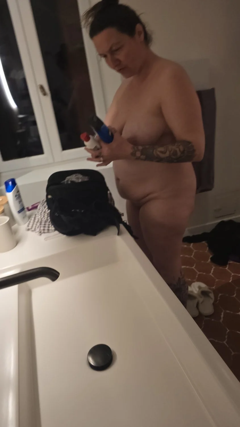 Chubby in shower image 2