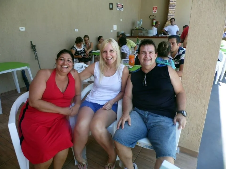 Coroa brancona, deve dar muito a buceta para macho preto. image 14