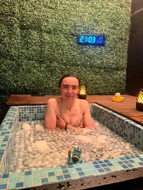 La prueba de que todas son putas image 12