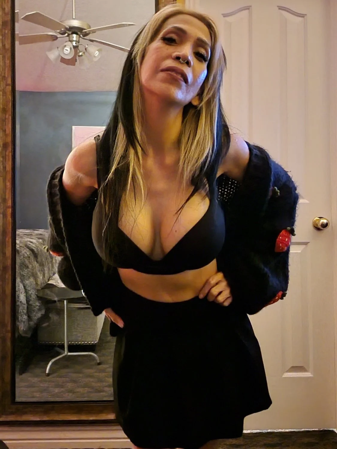 Freaky busty mature Asian milf 🥵🔥 image 9