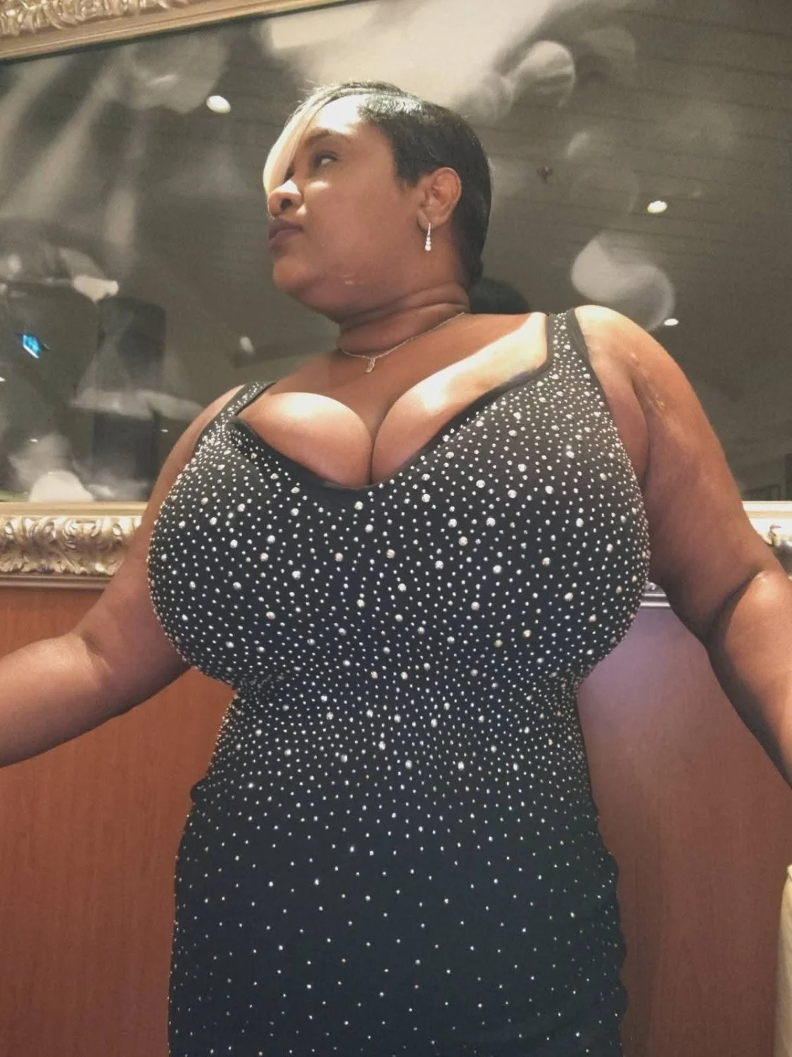 Mature ebony milf with big massive yitties. I would not pull out 154 image 44