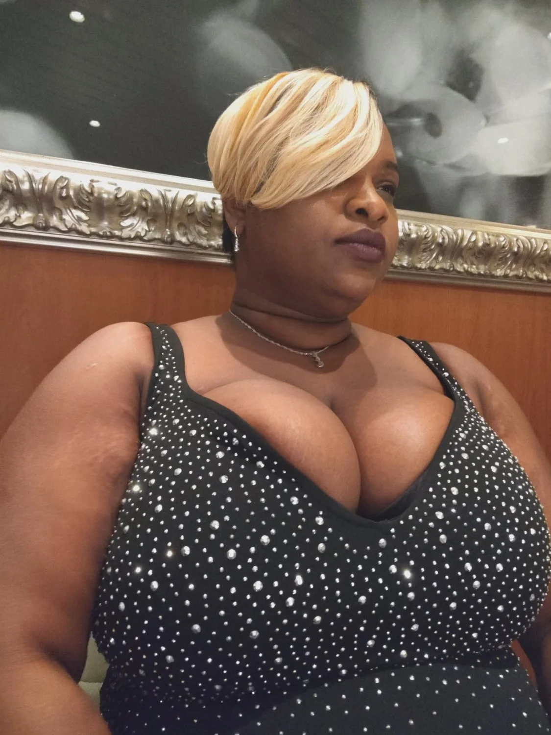Mature ebony milf with big massive yitties. I would not pull out 154 image 48