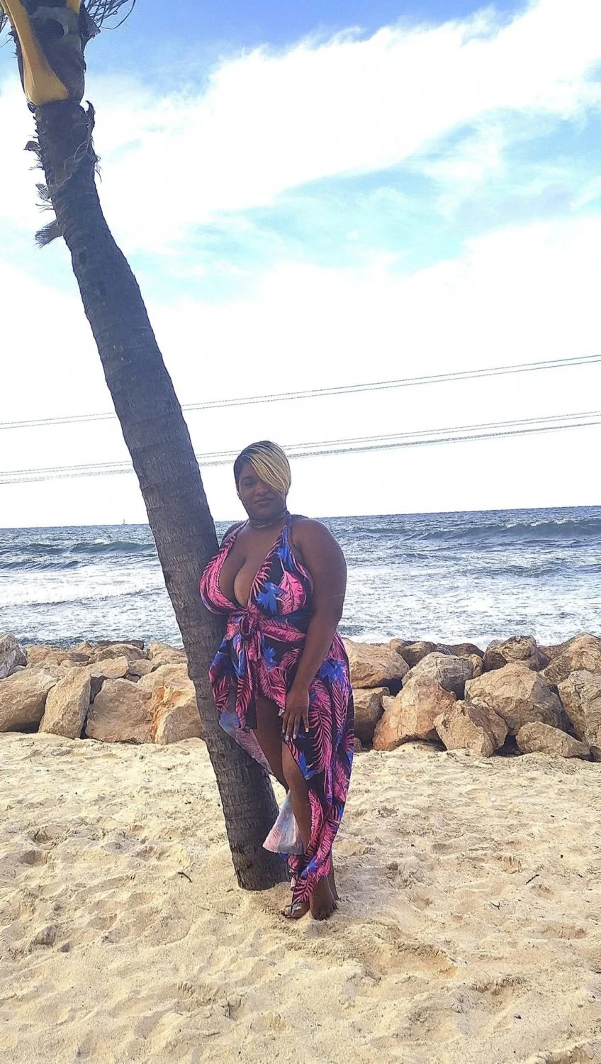 Mature ebony milf with big massive yitties. I would not pull out 154 image 8