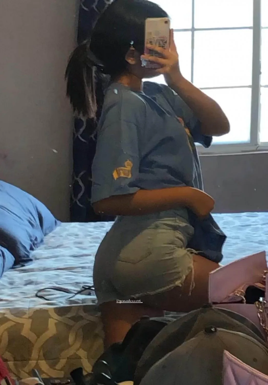 Natalia la sexy puta image 4