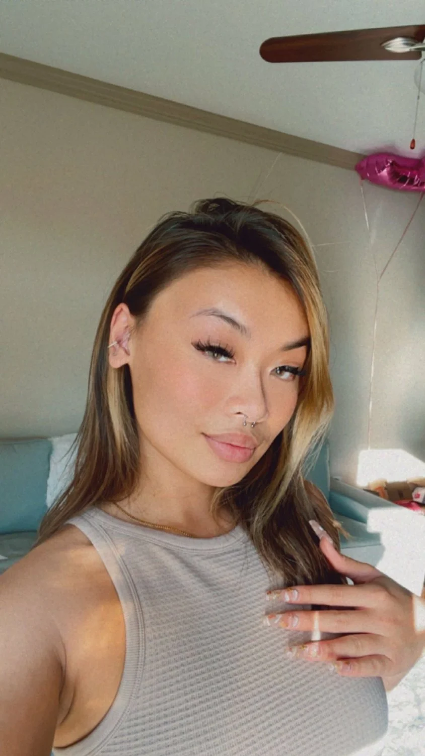 Asian Girl Viina image 12