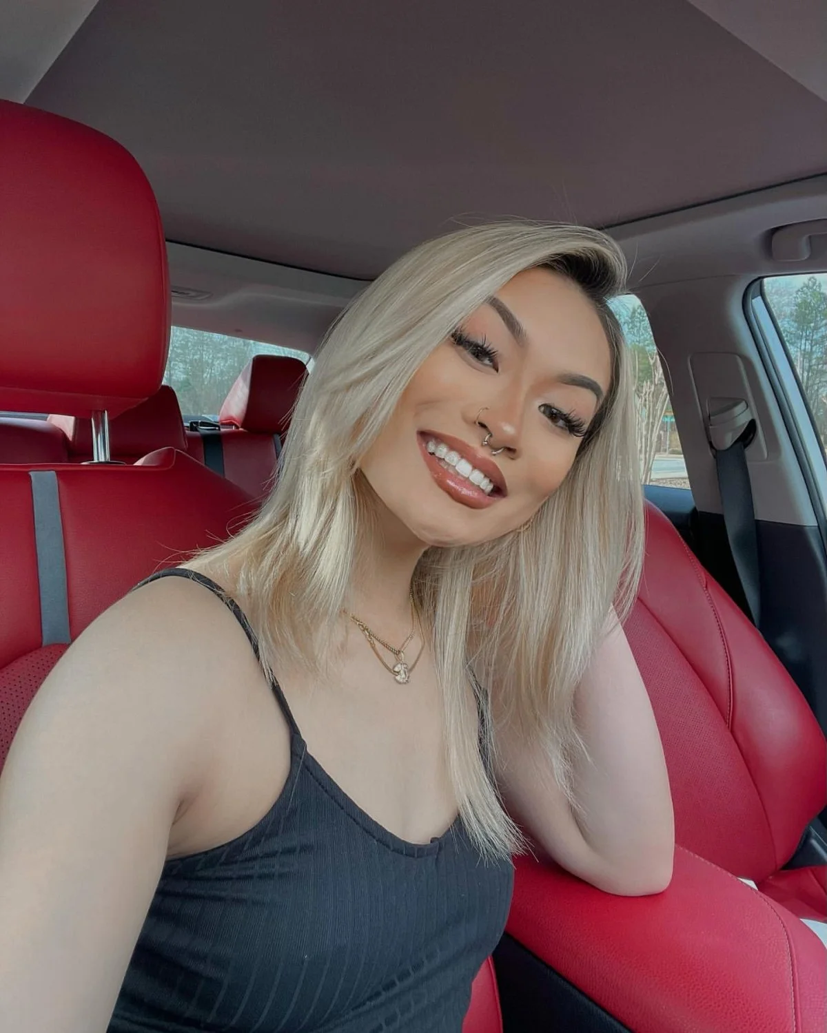 Asian Girl Viina image 16