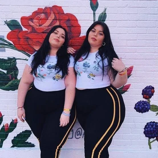 M3Ga tw1N lAtinA bbW bo0t1es !! image 3