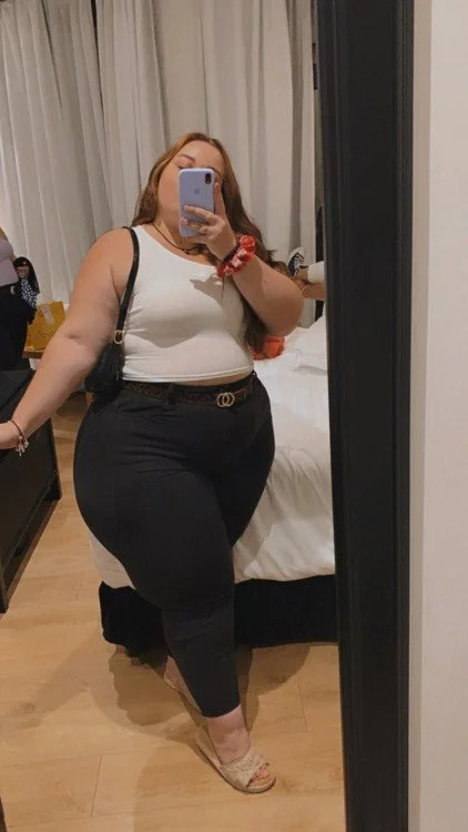 M3Ga tw1N lAtinA bbW bo0t1es !! image 5