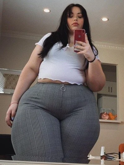M3Ga tw1N lAtinA bbW bo0t1es !! image 7