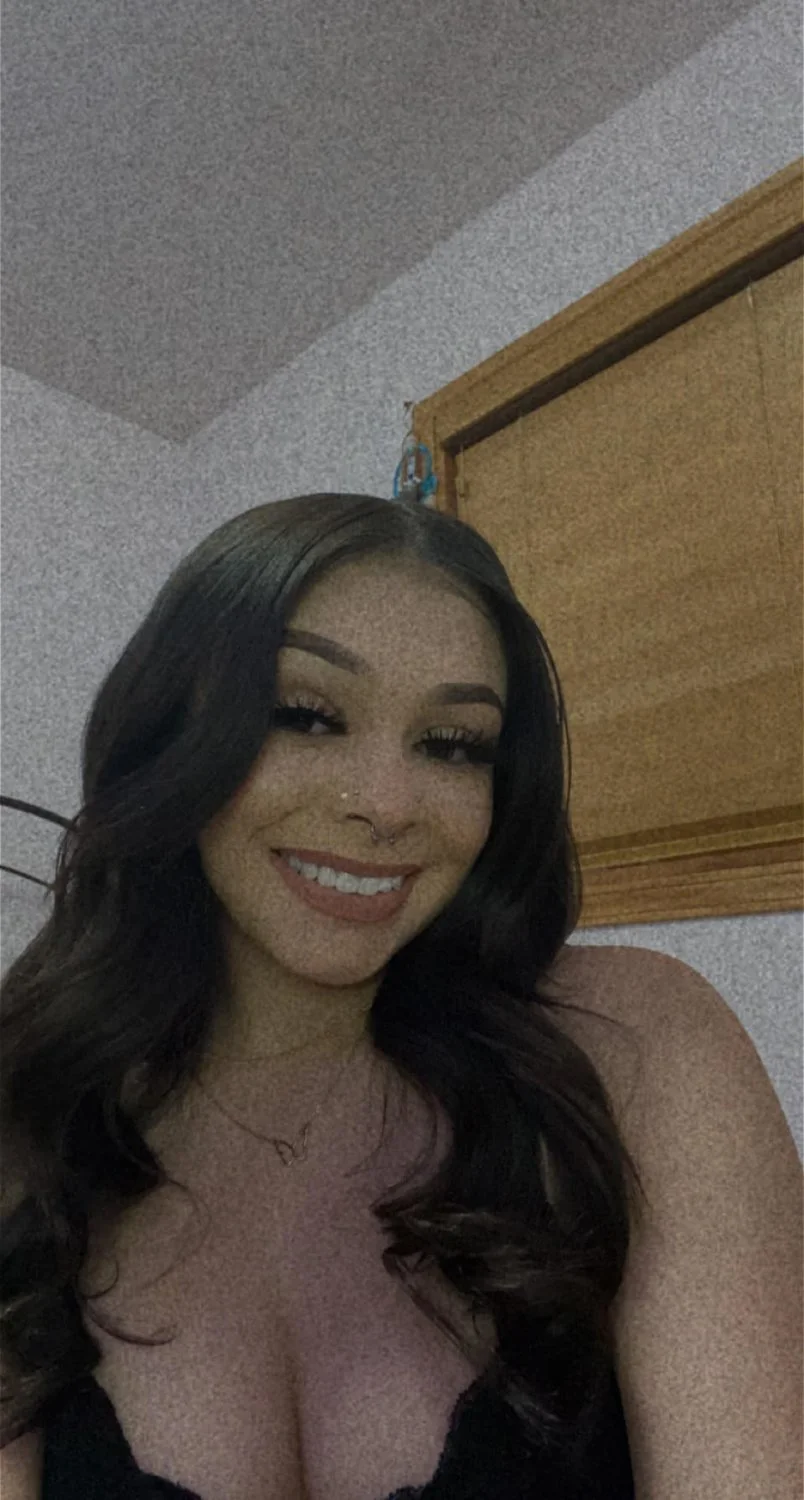 {{ Latina wife leaked Pics}} image 8