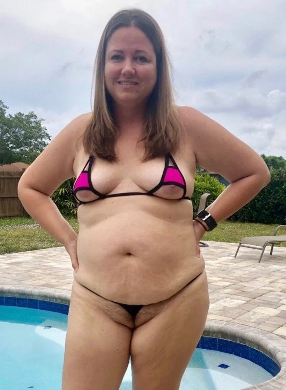 Fave Chubby Milf image 33