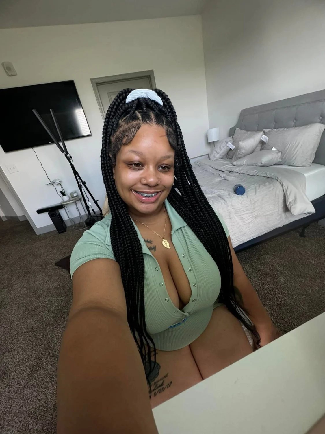 Pretty & Sexy Ass Redbone Social Media Influencer I would not pull out 156 image 34