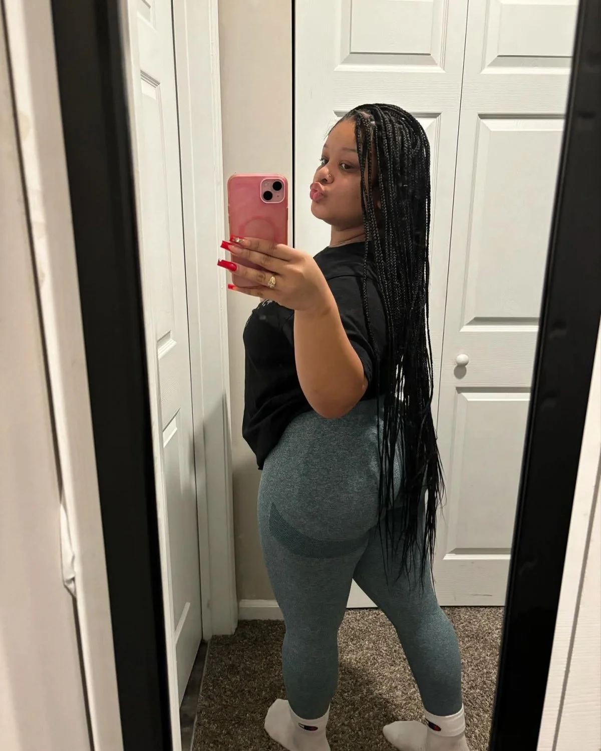 Pretty & Sexy Ass Redbone Social Media Influencer I would not pull out 156 image 4