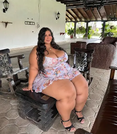 Beurette ssbbw cover image