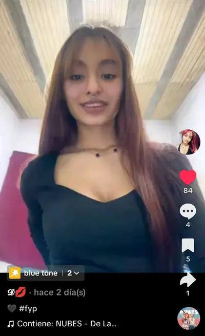Algo de ella??? cover image
