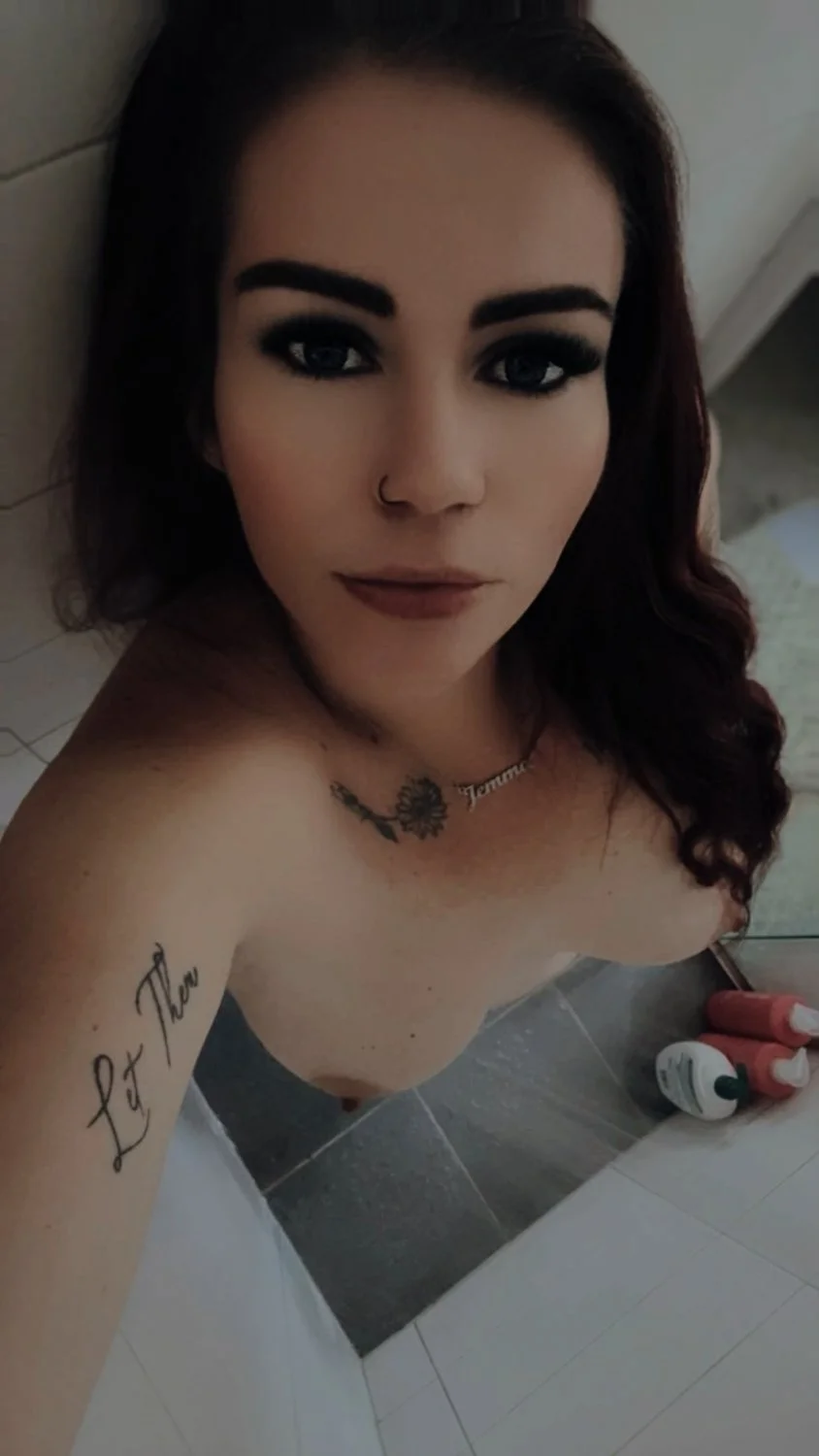 Fucktoy Jemma 🧸 image 2