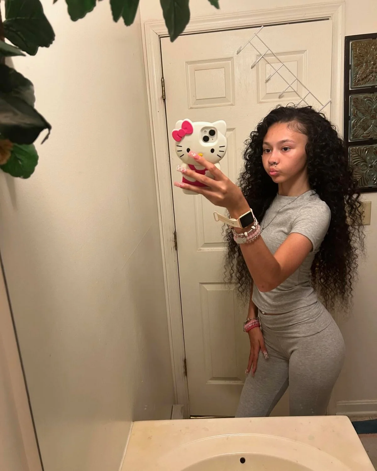Black Cuties 34 image 6