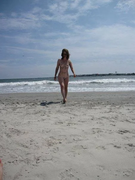 Ashley 26 American exhibitionist slut image 2