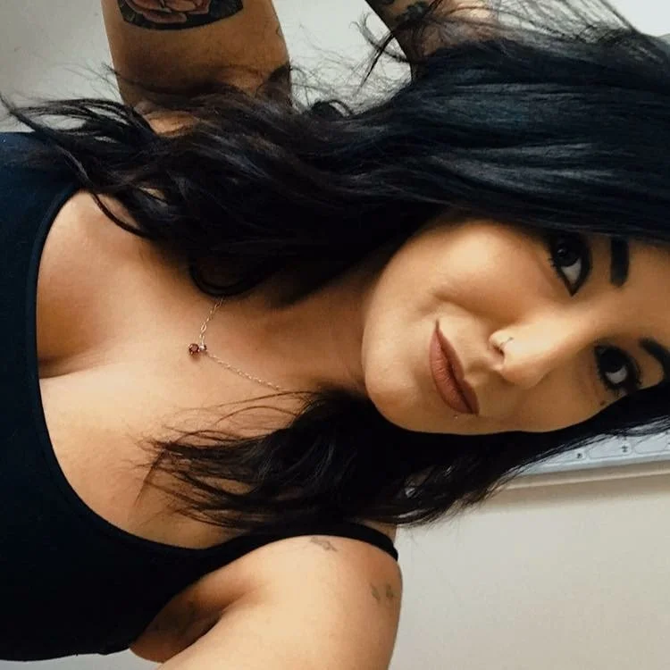 Slutty Sam. Bar slut image 8
