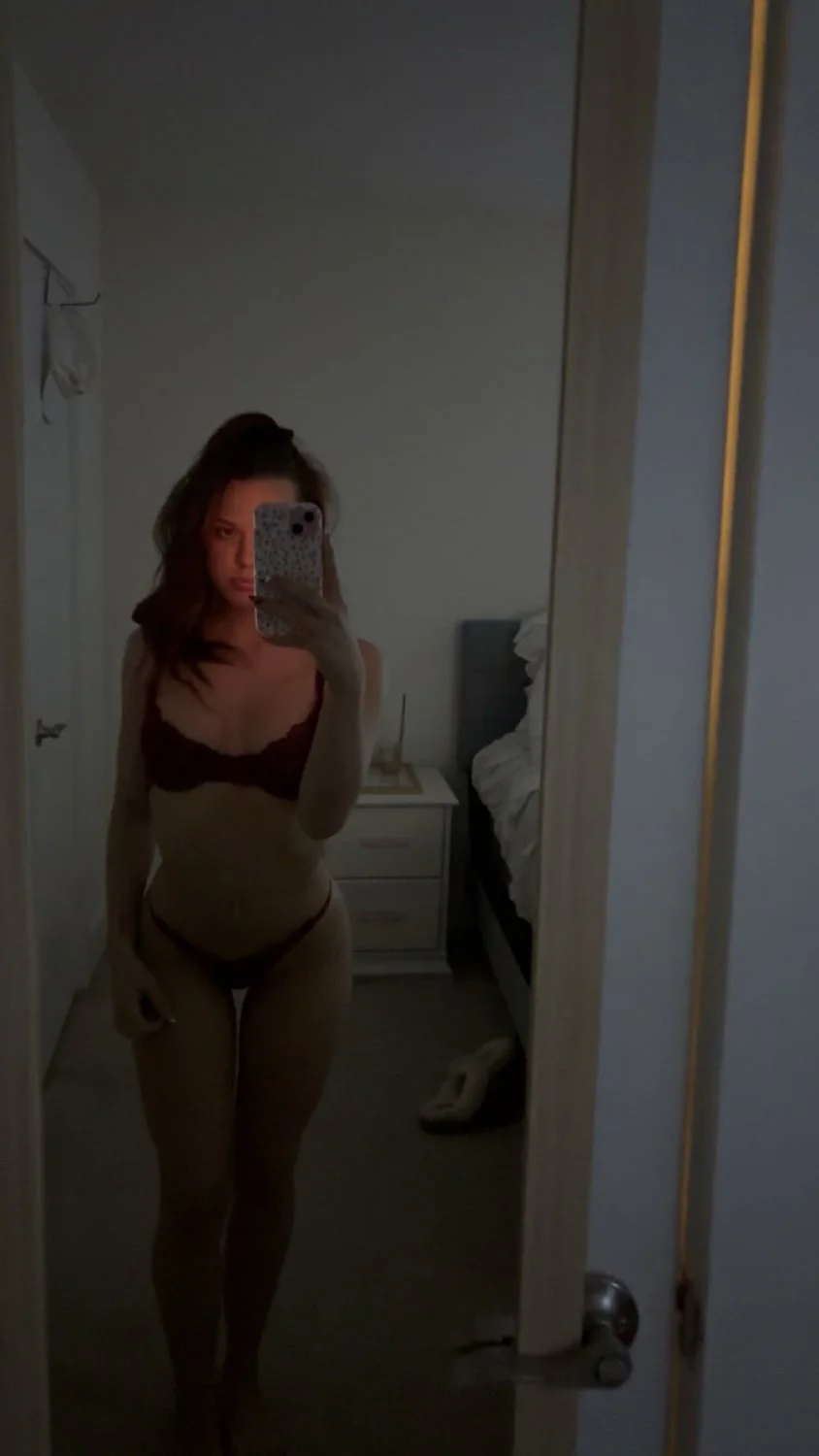 Just a freaky college girl <3 main image