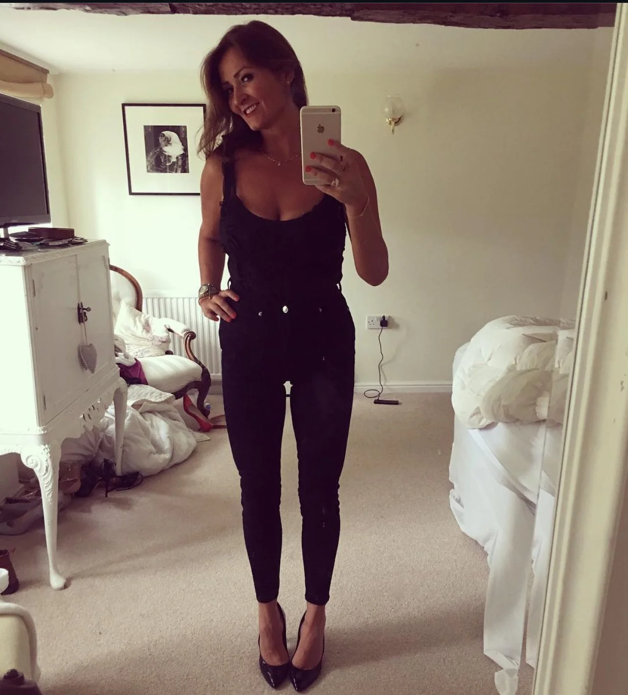 Sexy busty sister image 10
