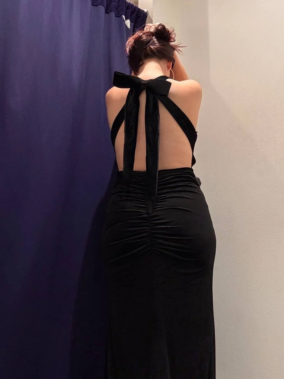 Texas MILF tries on bridesmaid dress image 3